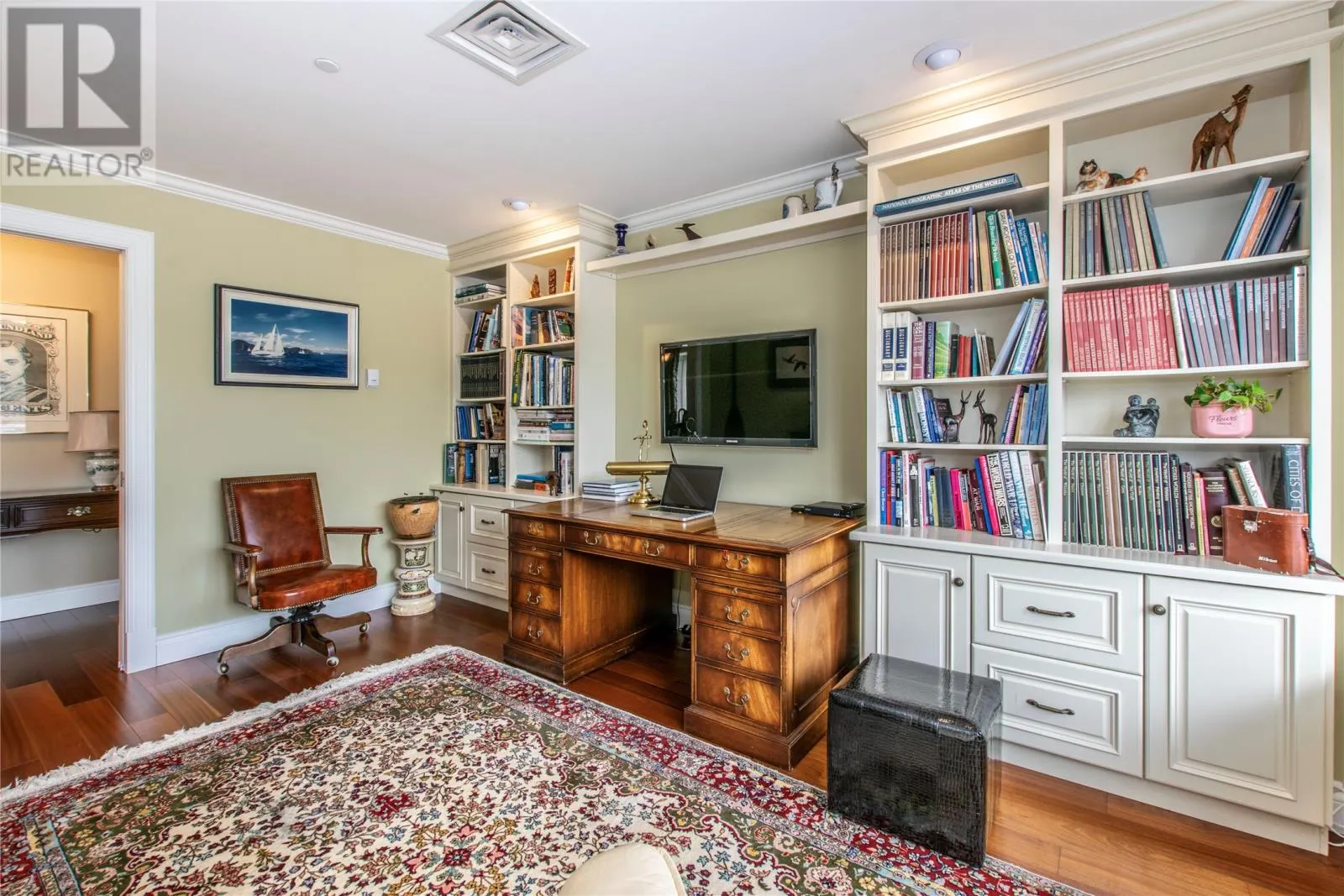47 Duckworth Street Unit#208, #208
