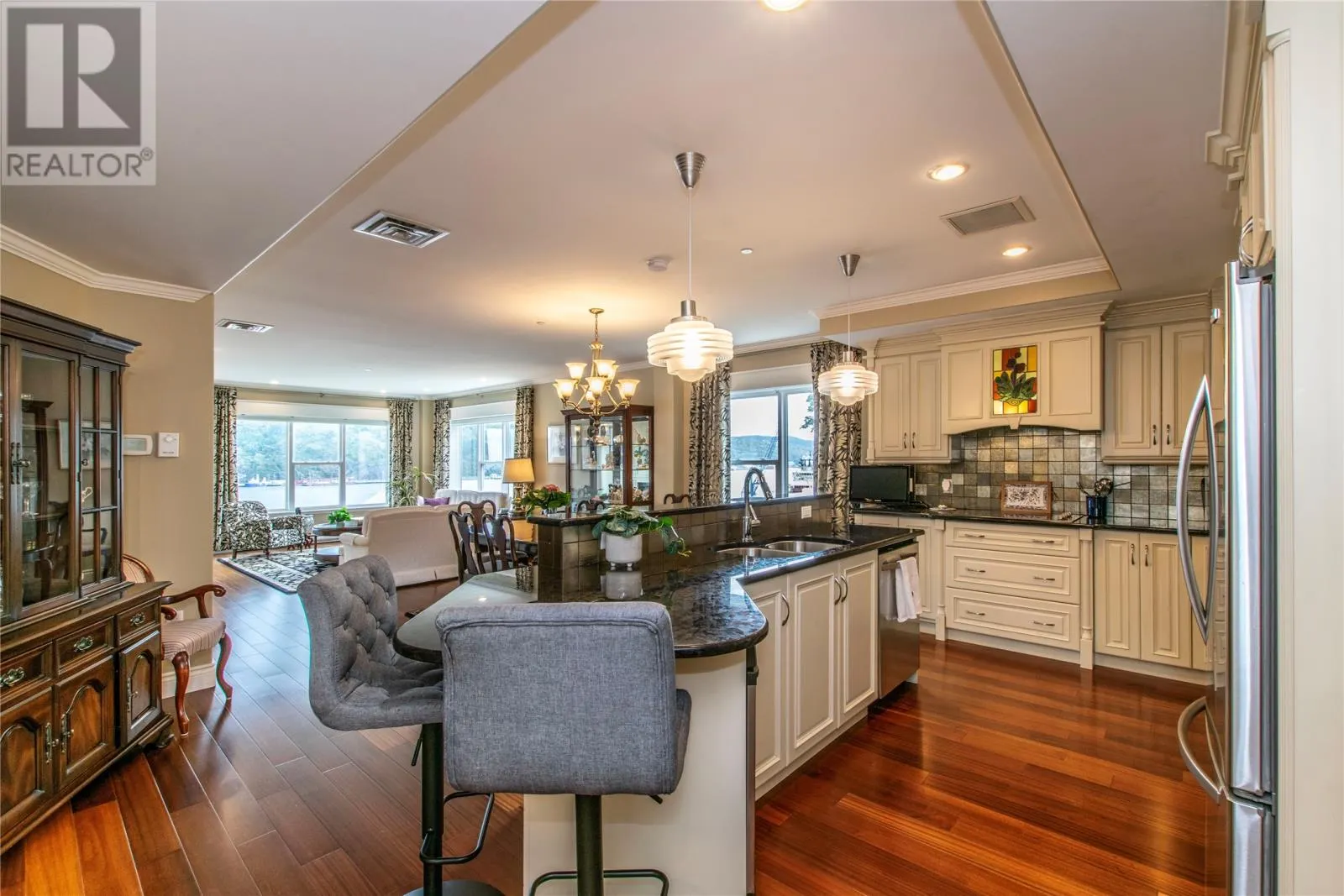 47 Duckworth Street Unit#208, #208