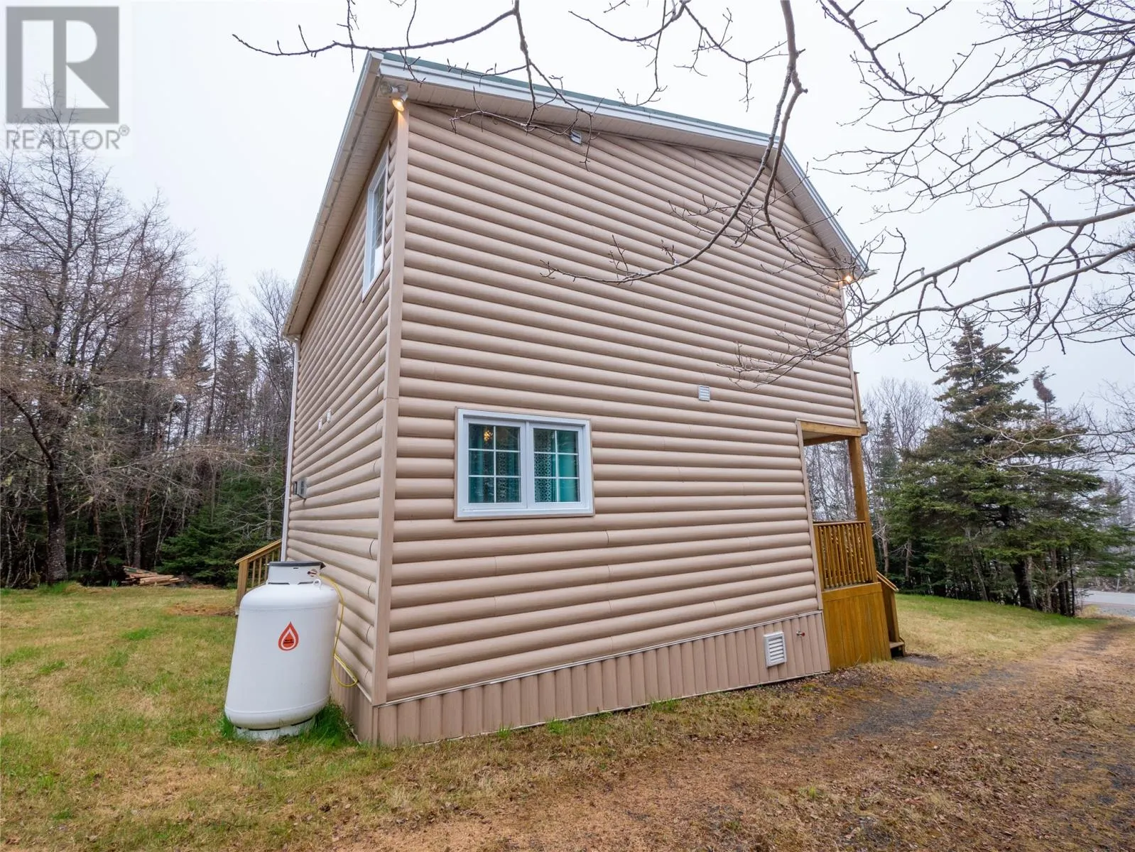 139 Broad Lake