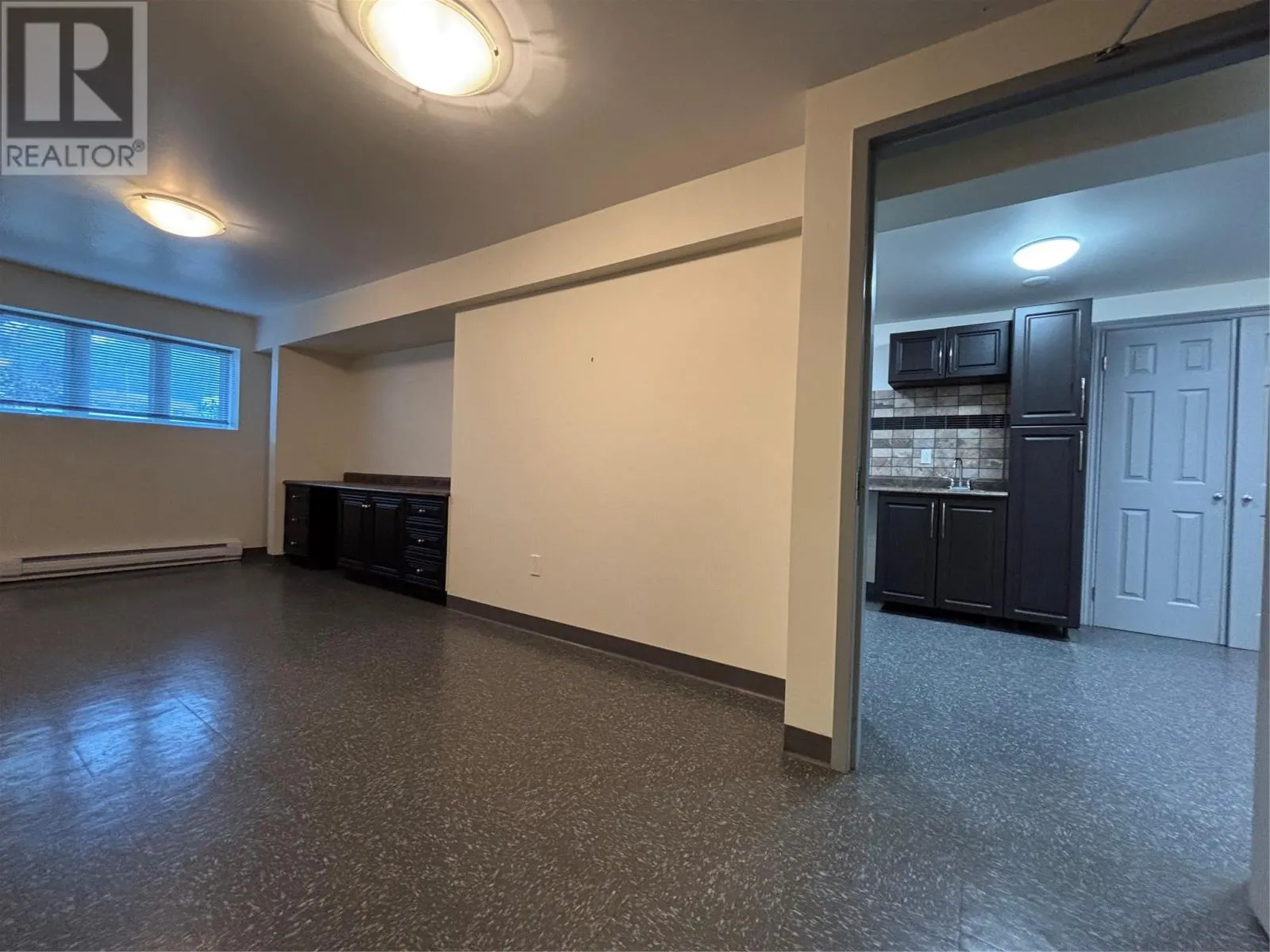 1527 Topsail Road