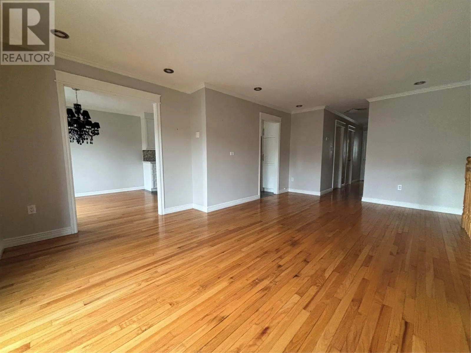1527 Topsail Road