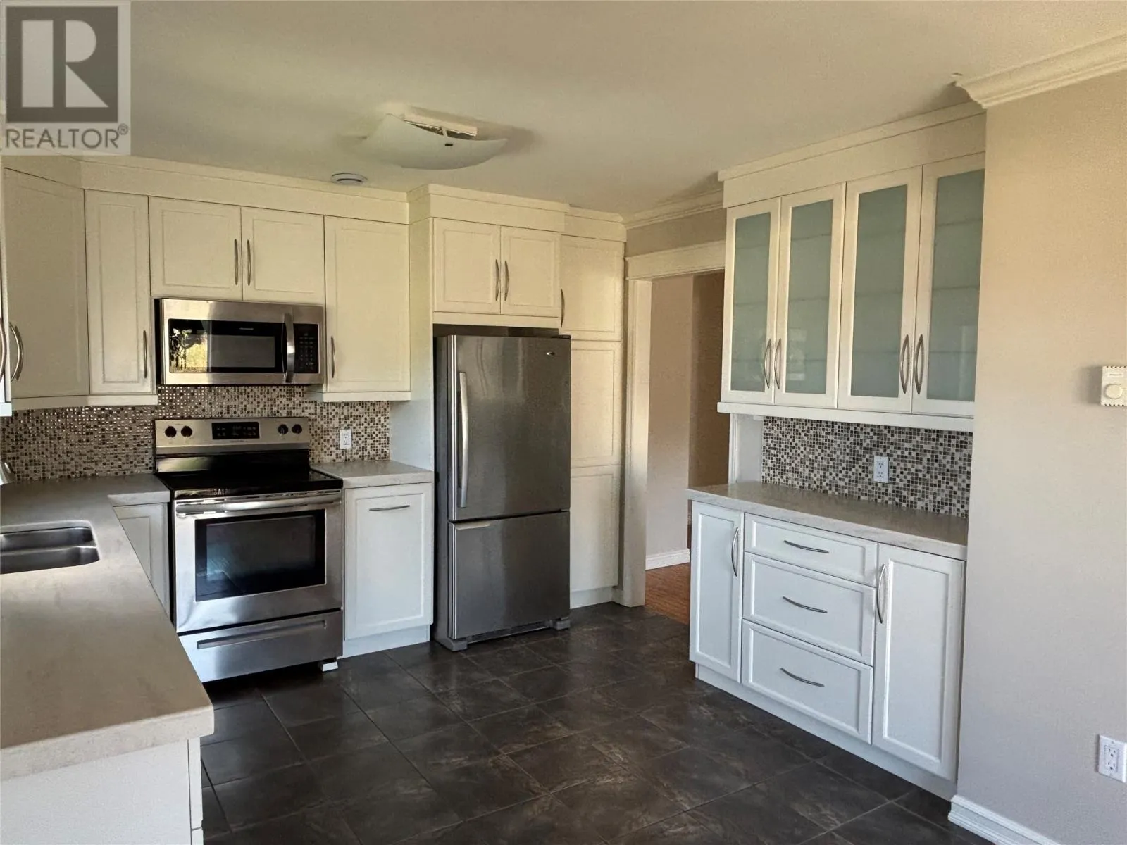 1527 Topsail Road