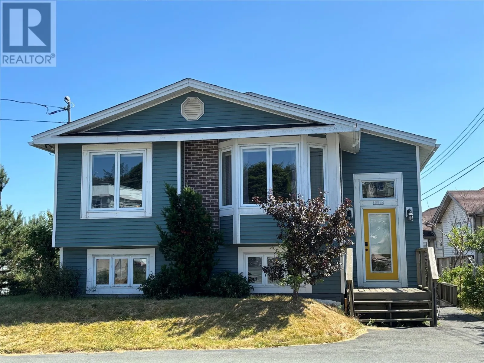 1527 Topsail Road