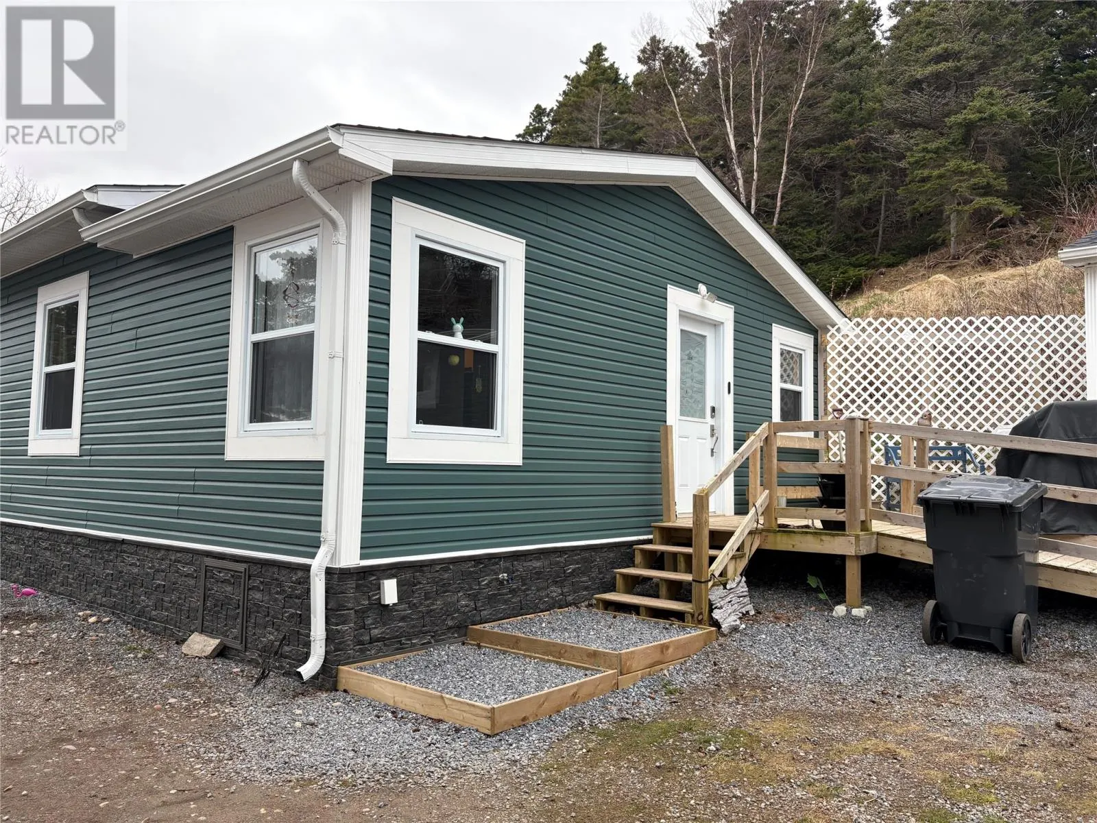 699 Winterhouse Road