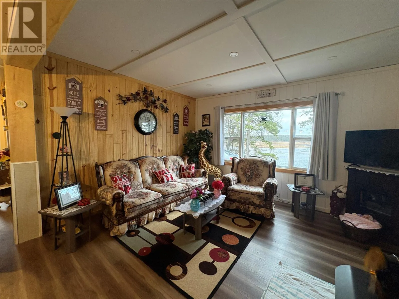 699 Winterhouse Road