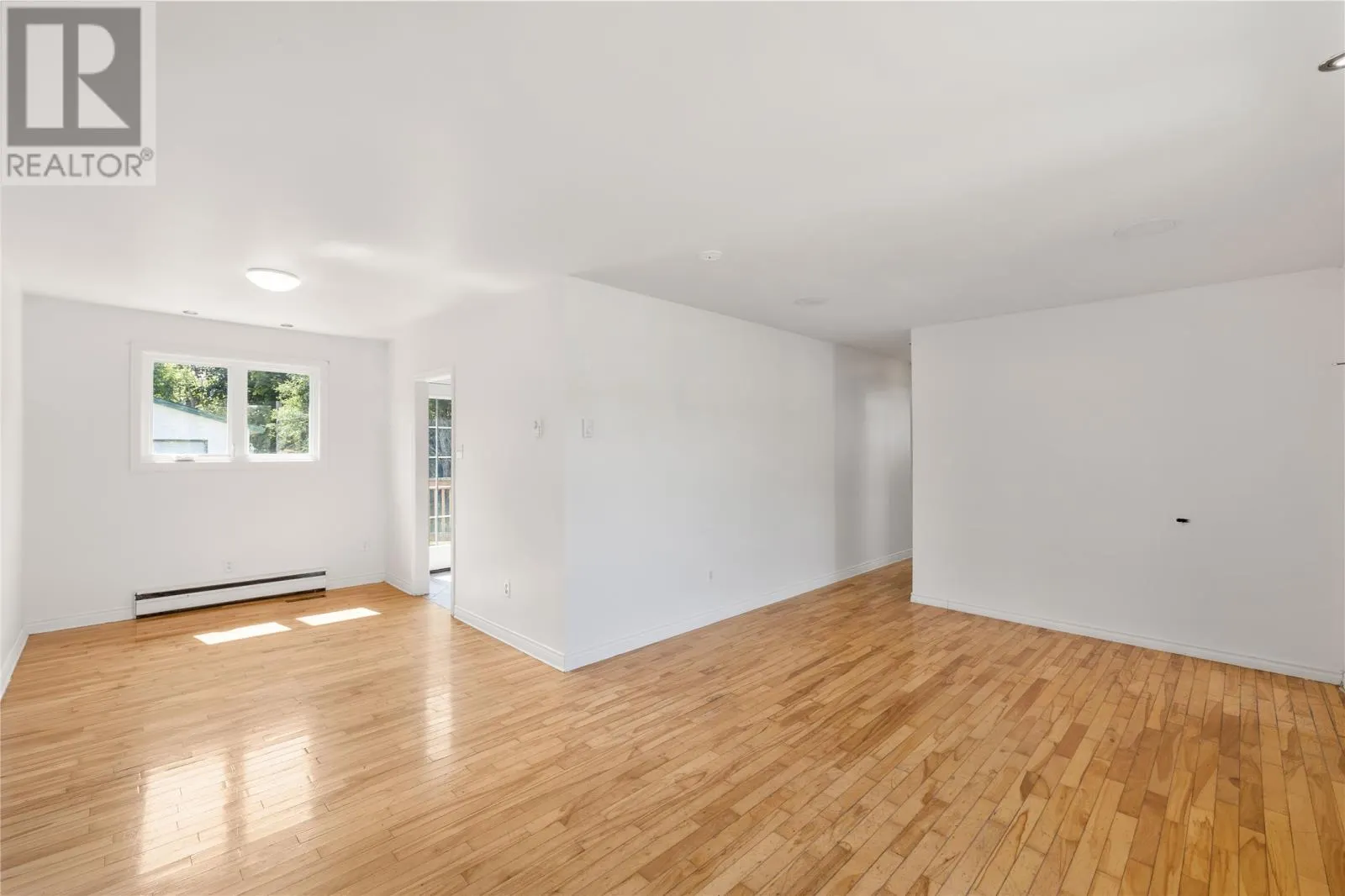 14 Riverview Avenue