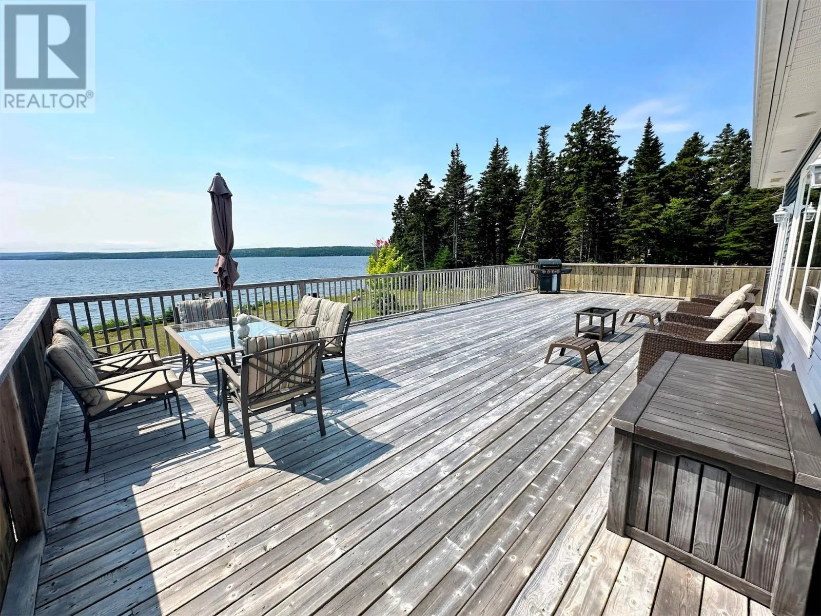 494 Smith Sound Road