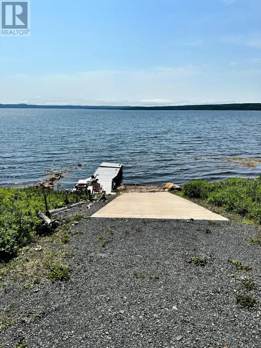 494 Smith Sound Road