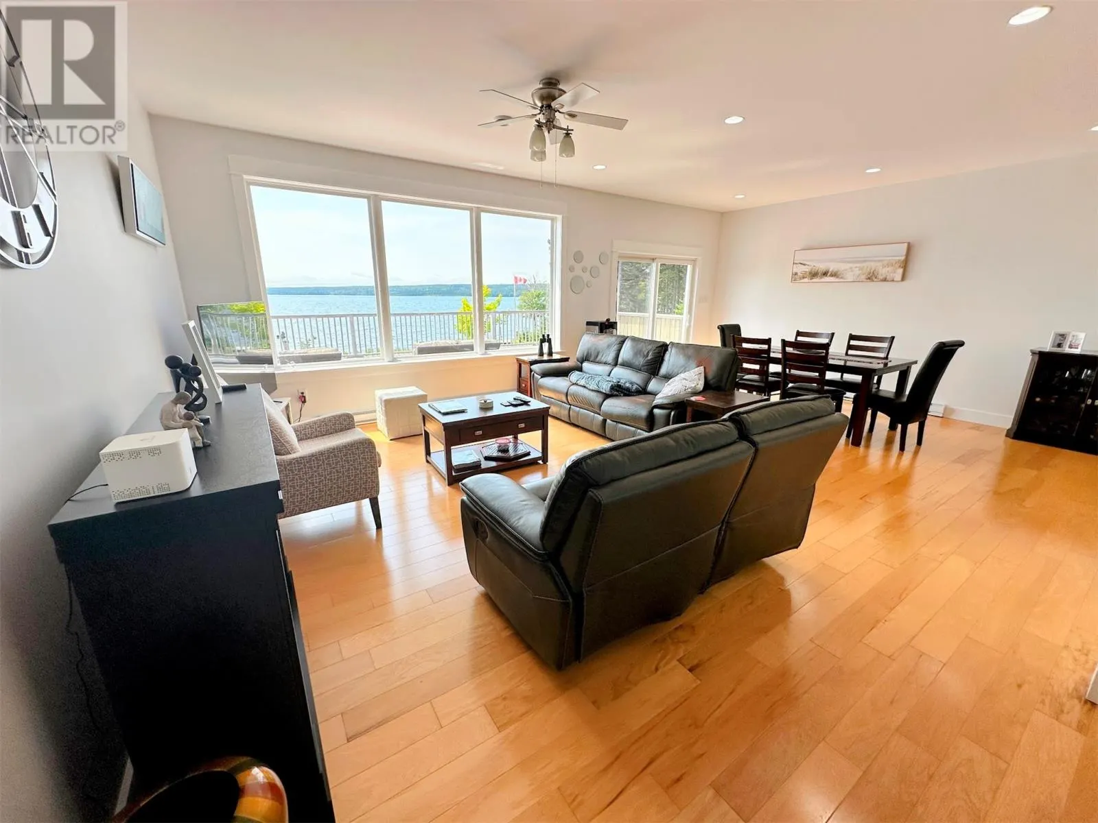 494 Smith Sound Road