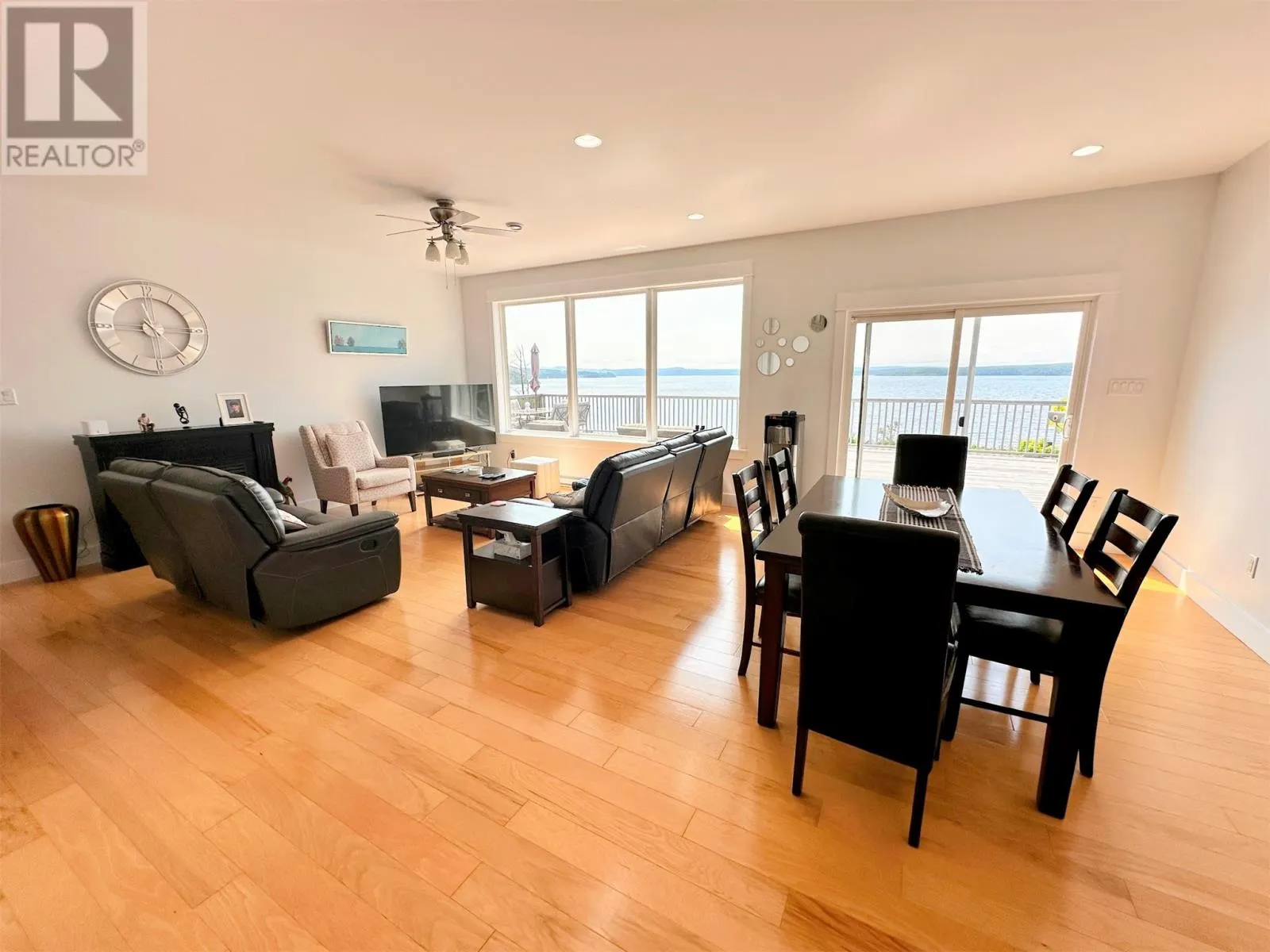 494 Smith Sound Road