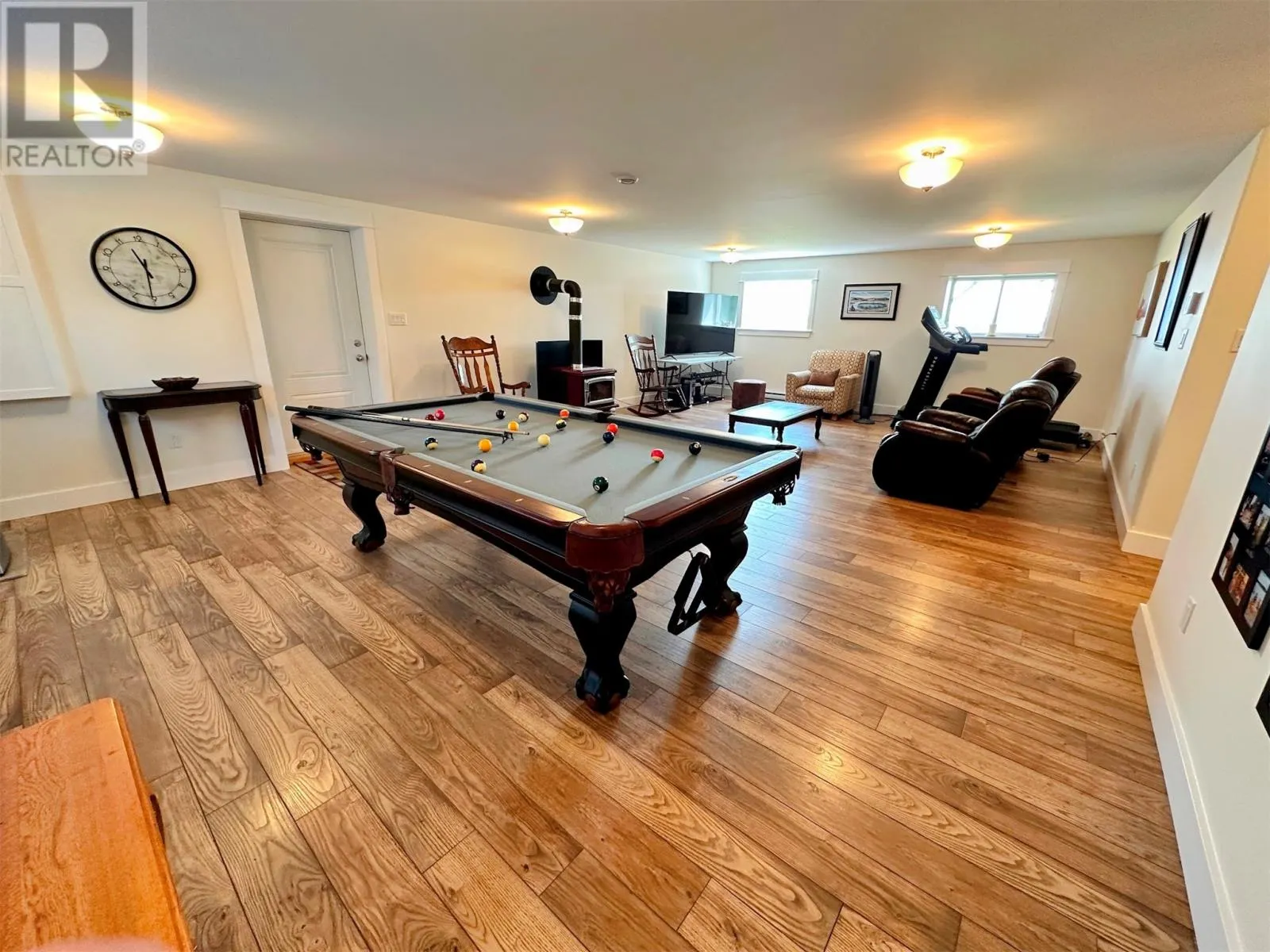 494 Smith Sound Road