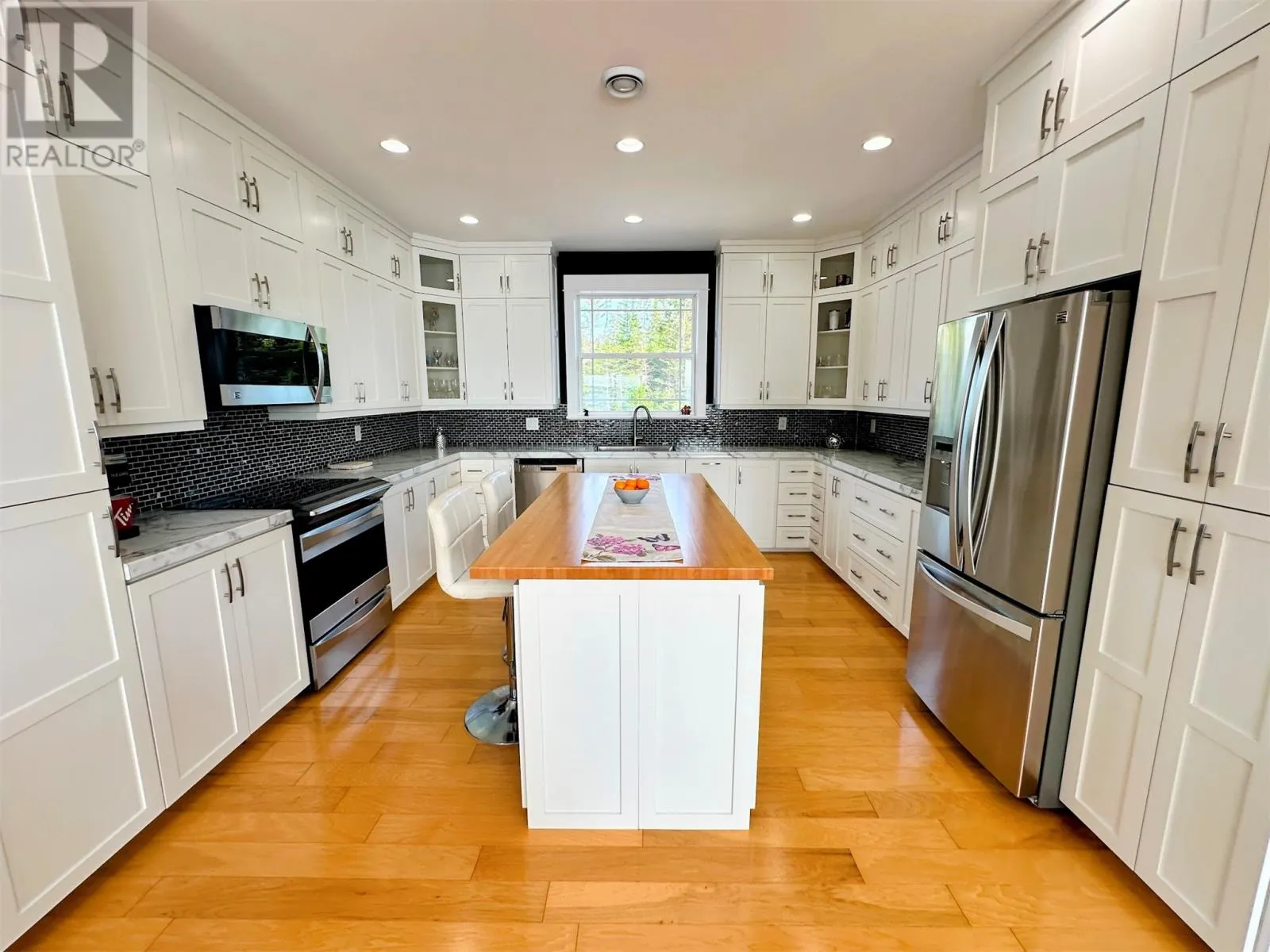494 Smith Sound Road