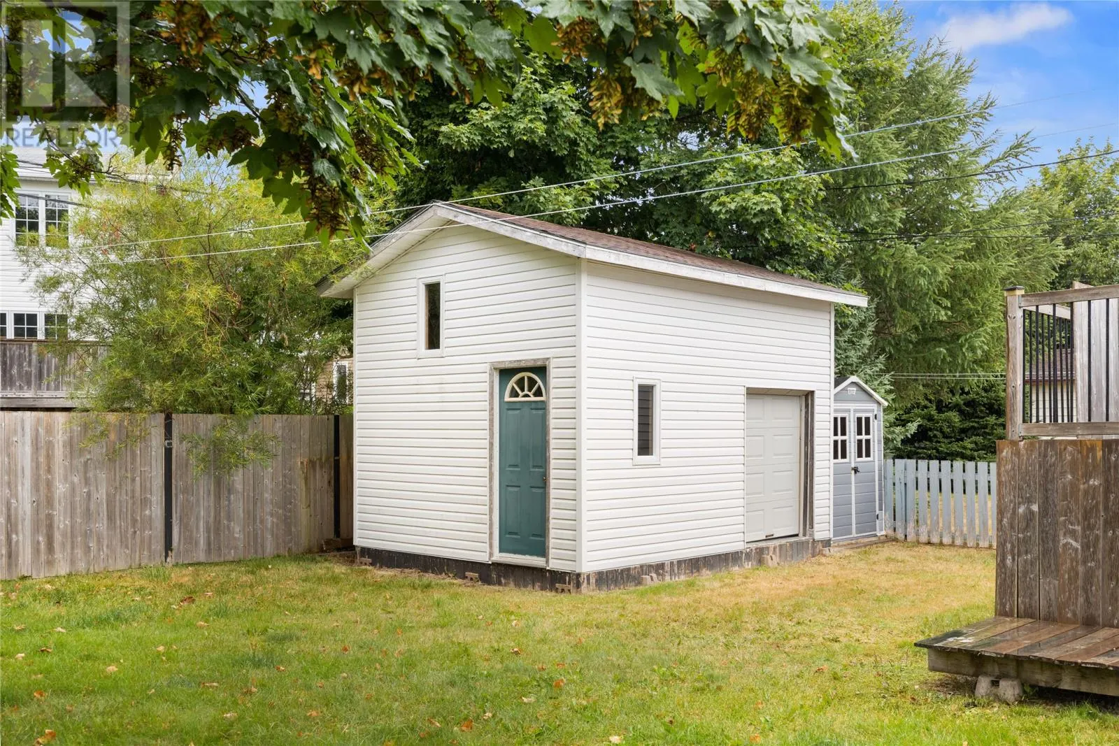 33 Cherrington Street