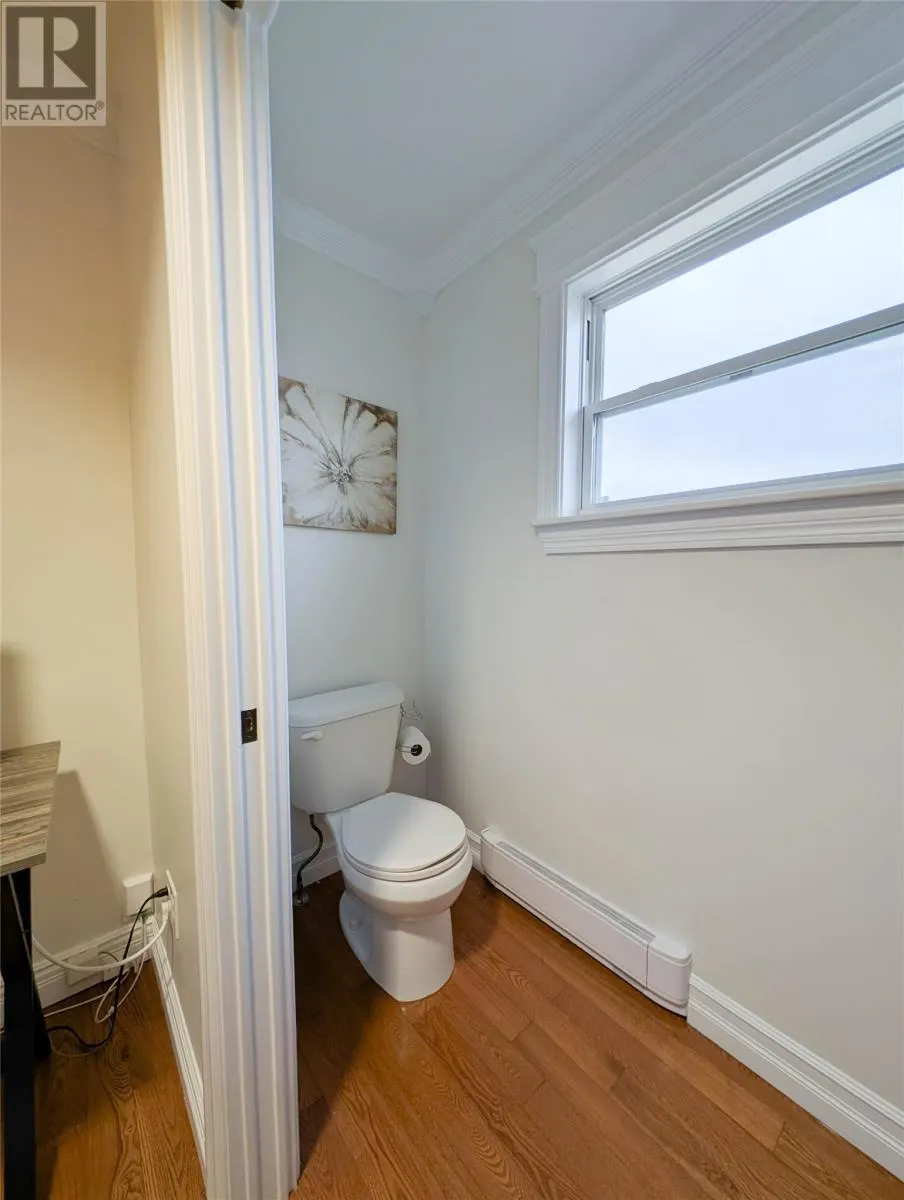 6 Bishops Cove Road