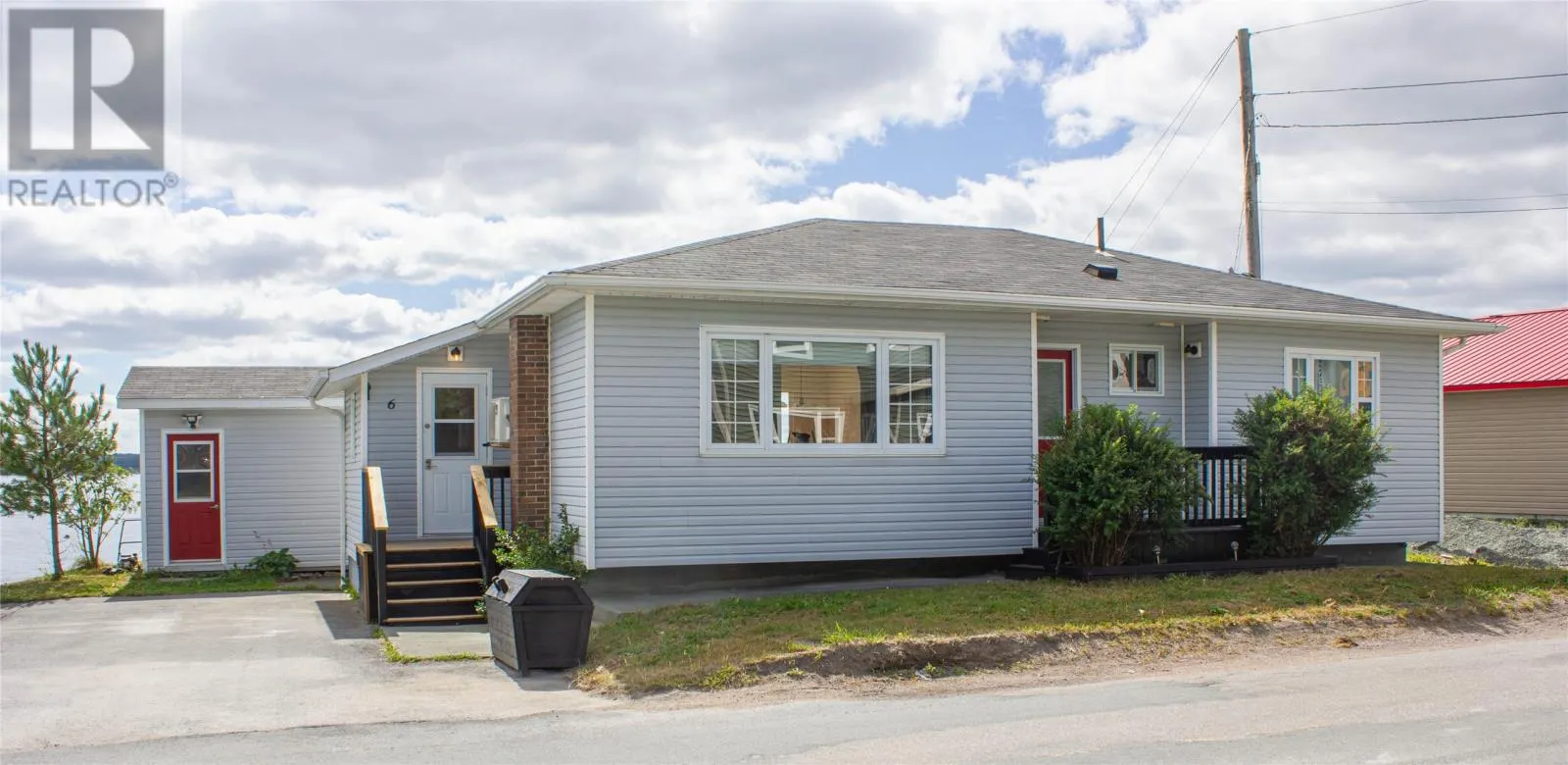 6 Bishops Cove Road