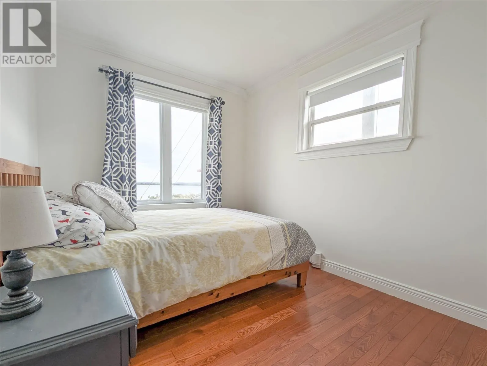 6 Bishops Cove Road