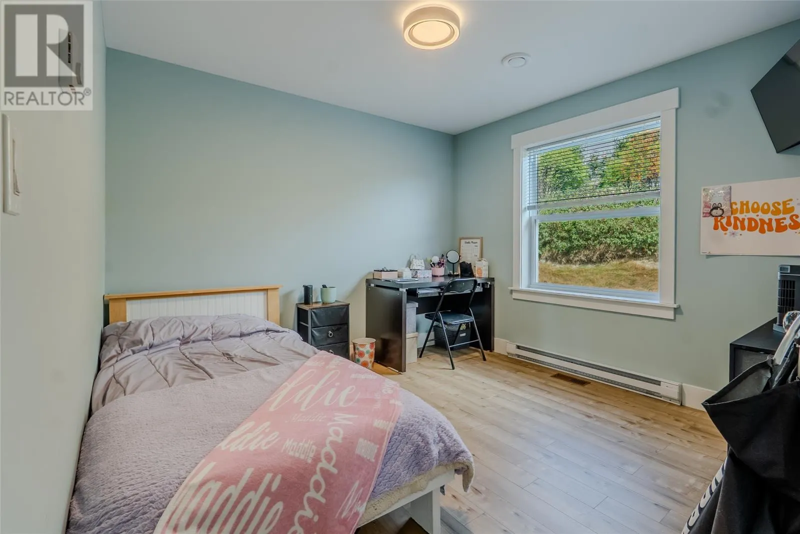 25 Bemister's Hill