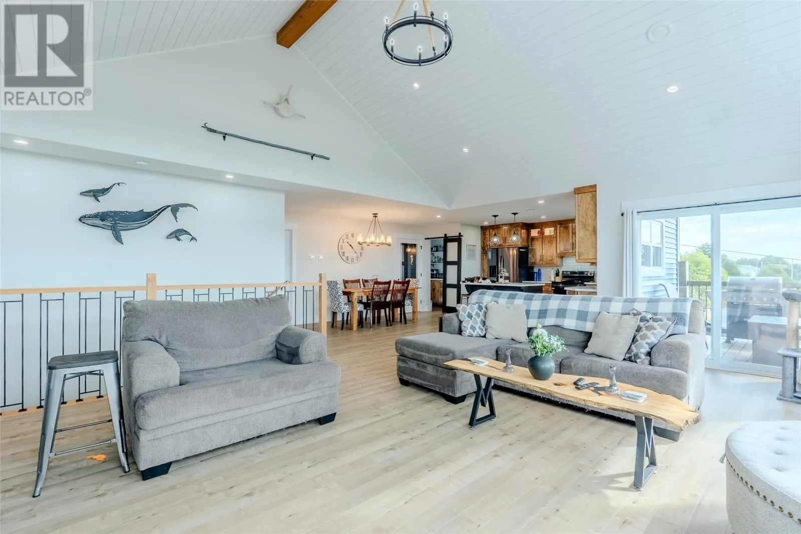 25 Bemister's Hill