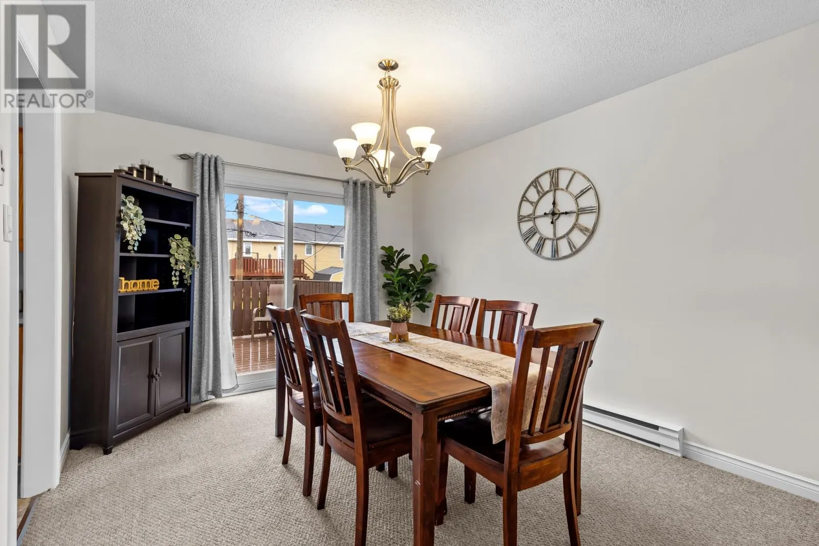 7 Aspenwood Place