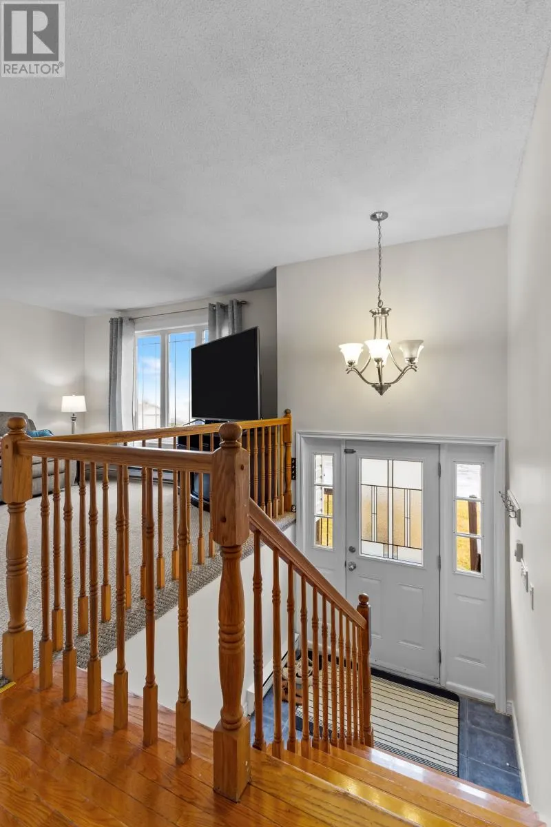 7 Aspenwood Place