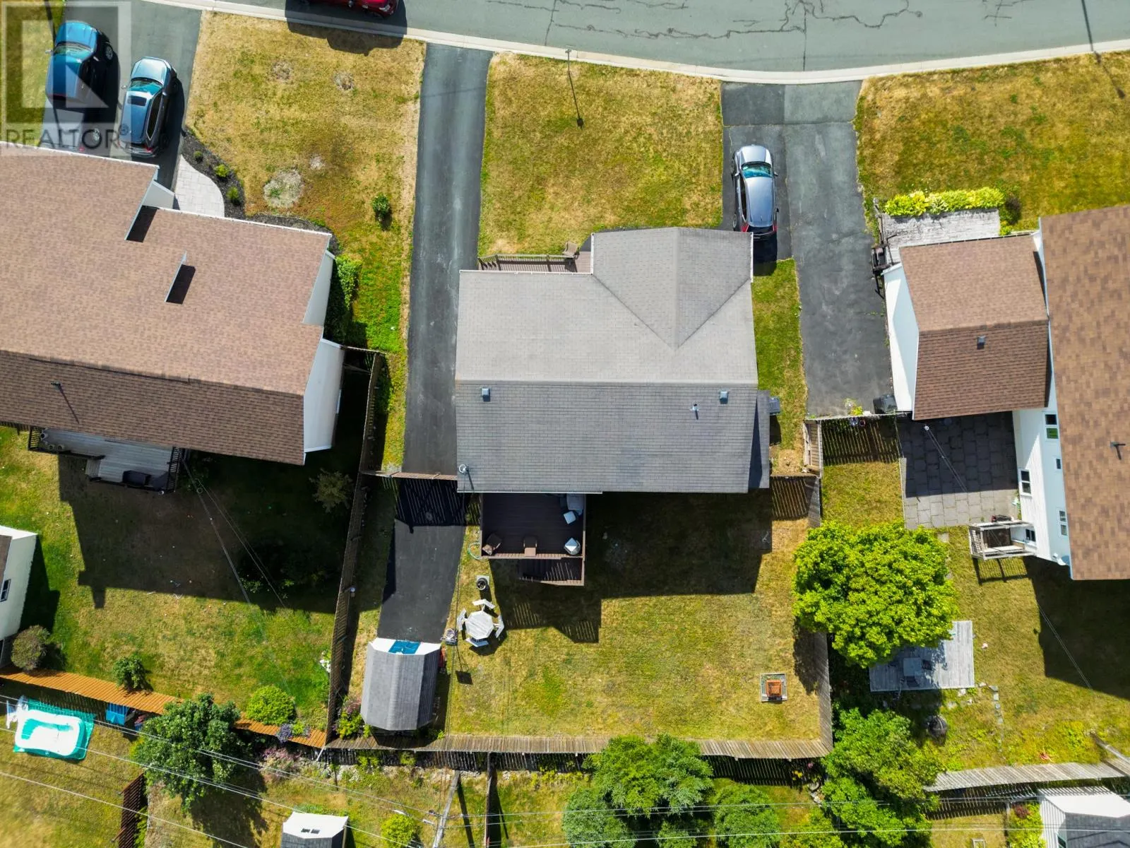7 Aspenwood Place