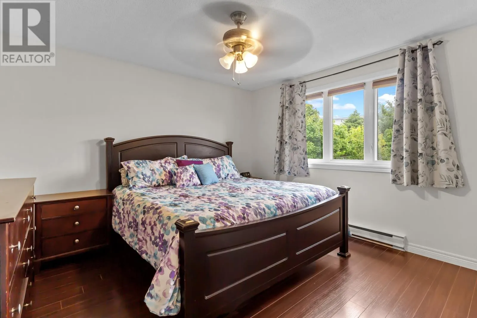 7 Aspenwood Place