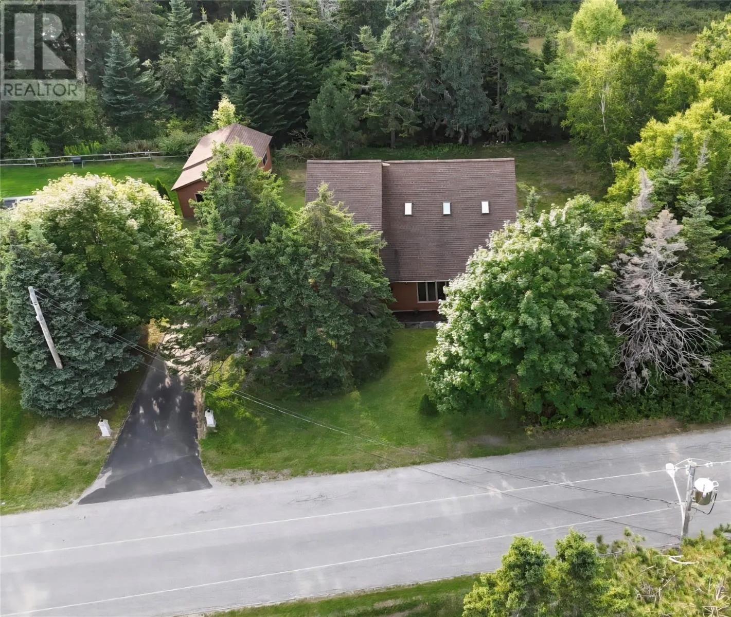 12 Spruce Drive