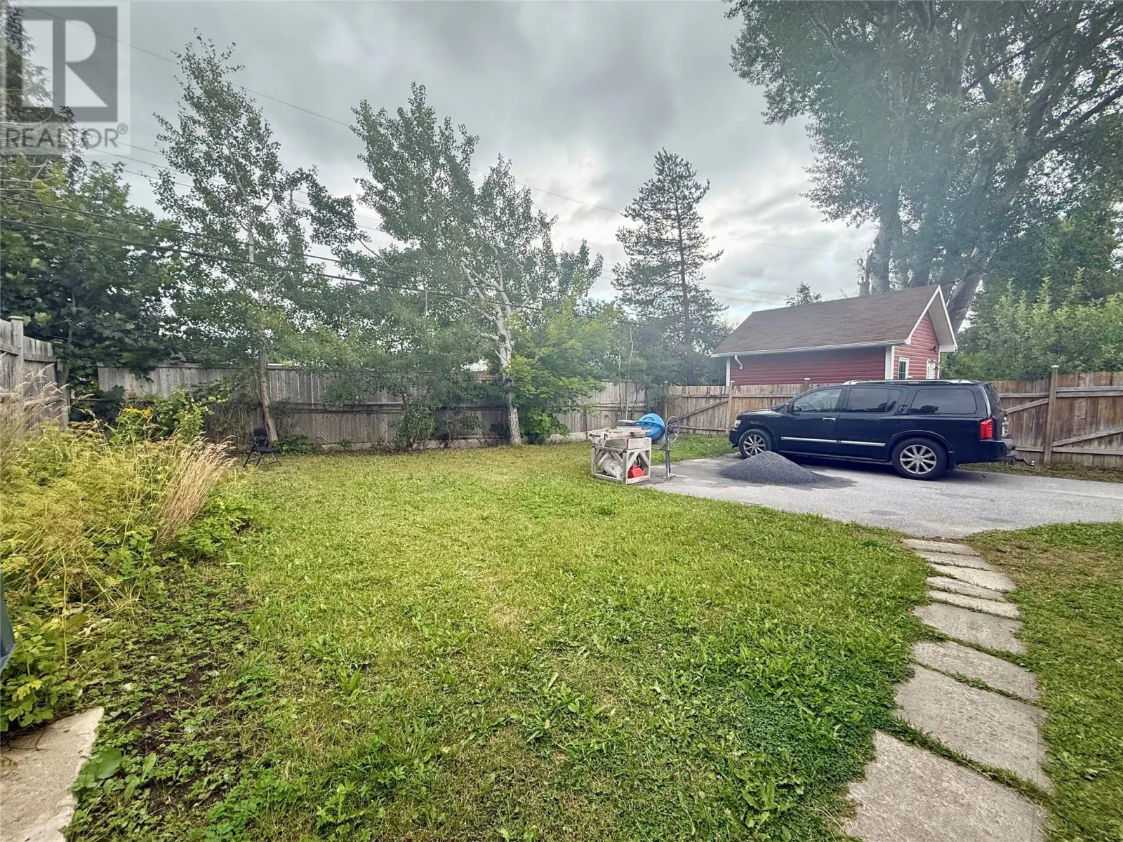 120 East Valley Road