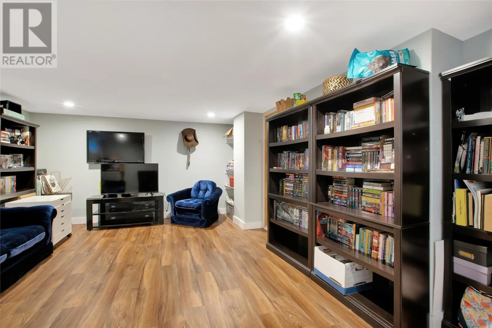 5 Appledore Place