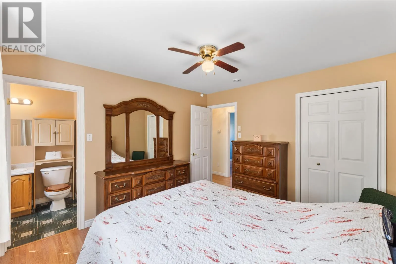 12 Hibernia Place