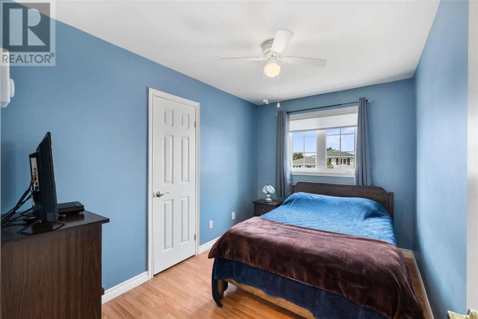 12 Hibernia Place