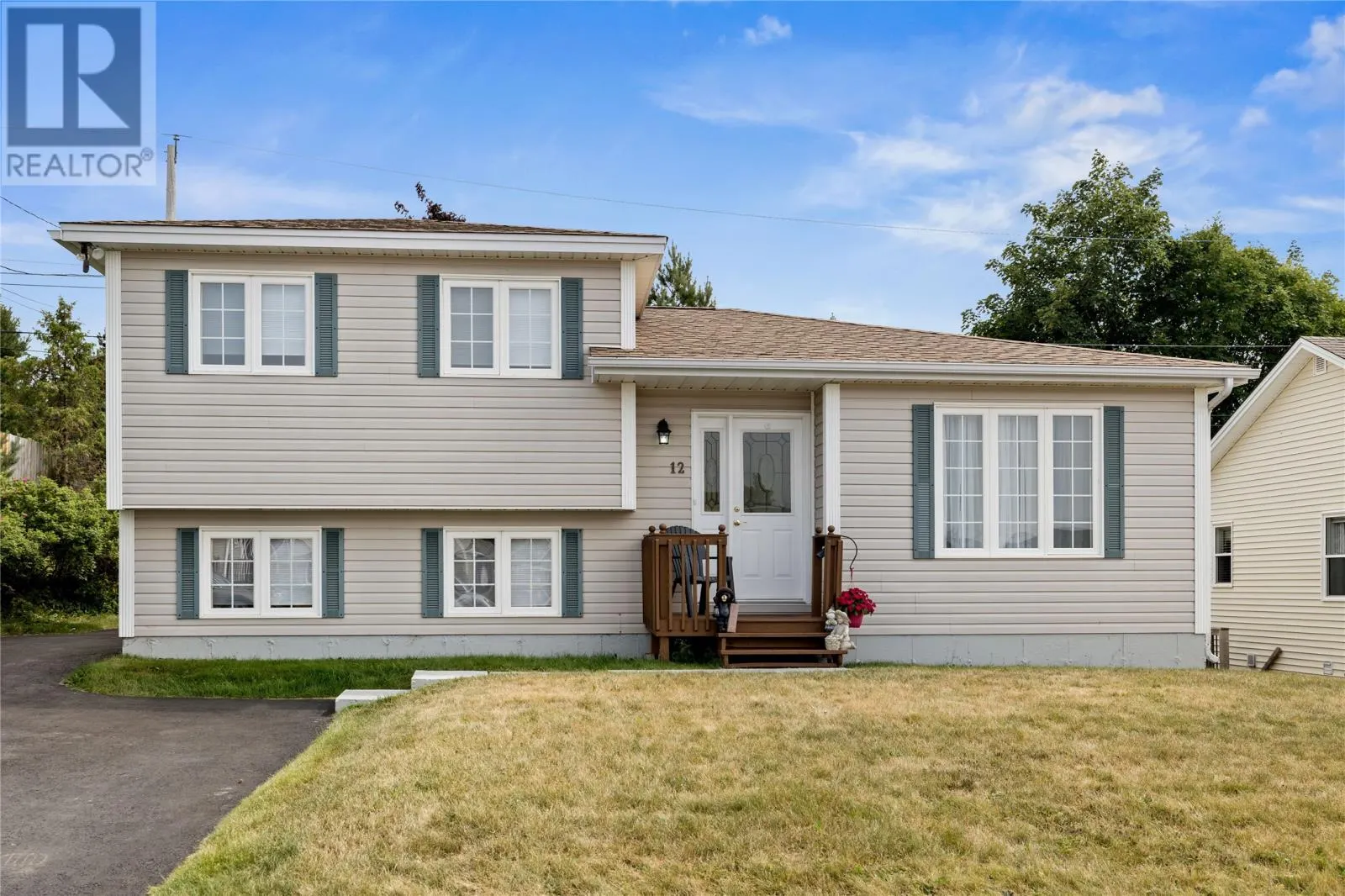 12 Hibernia Place