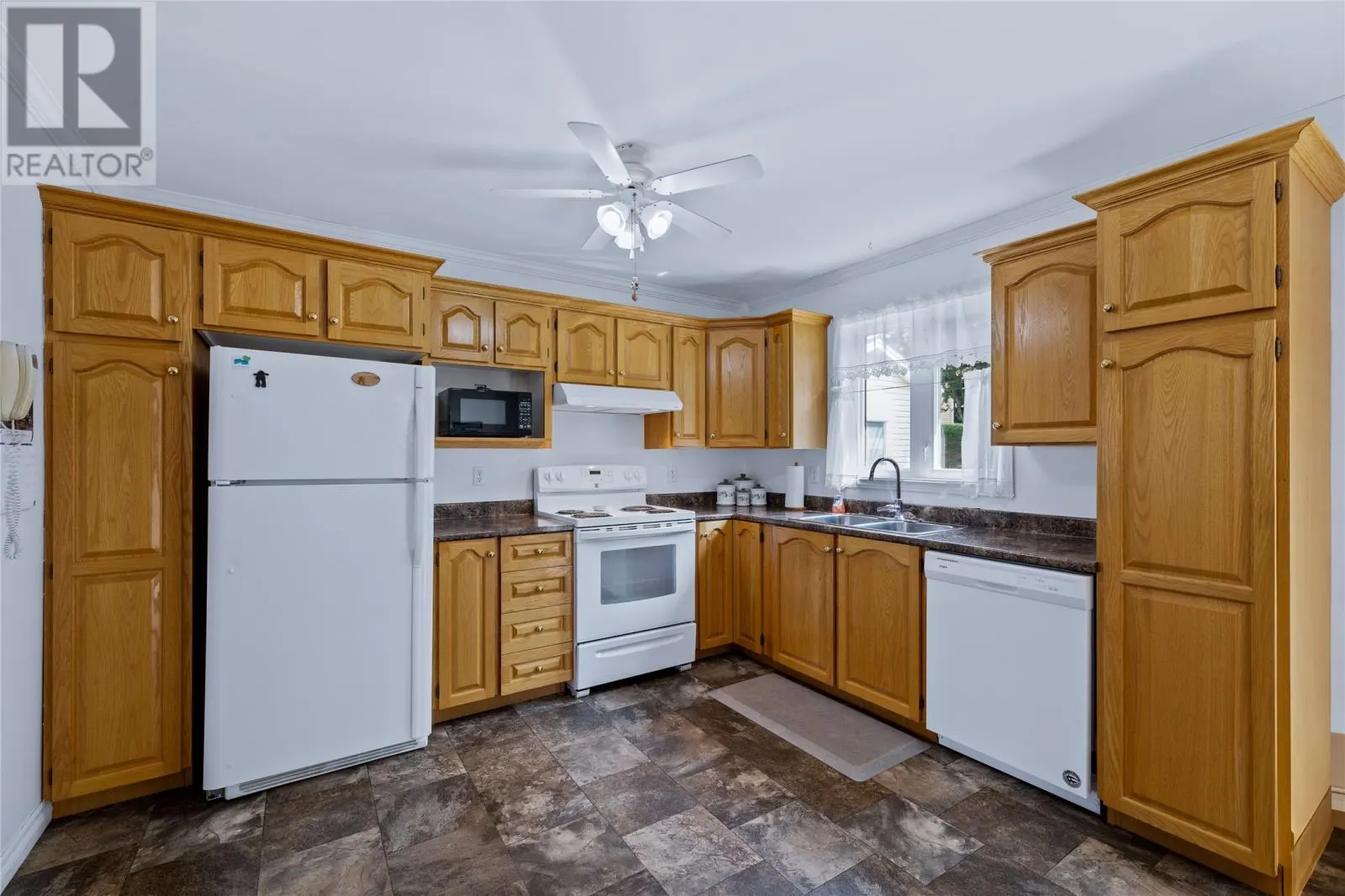 12 Hibernia Place
