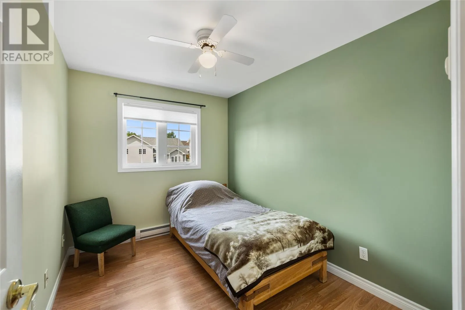 12 Hibernia Place