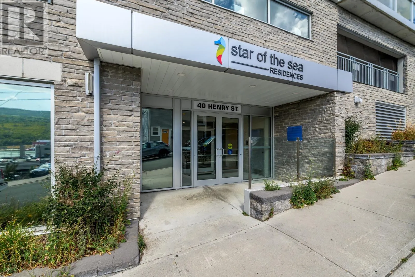 40 Henry Street Unit#407, #407