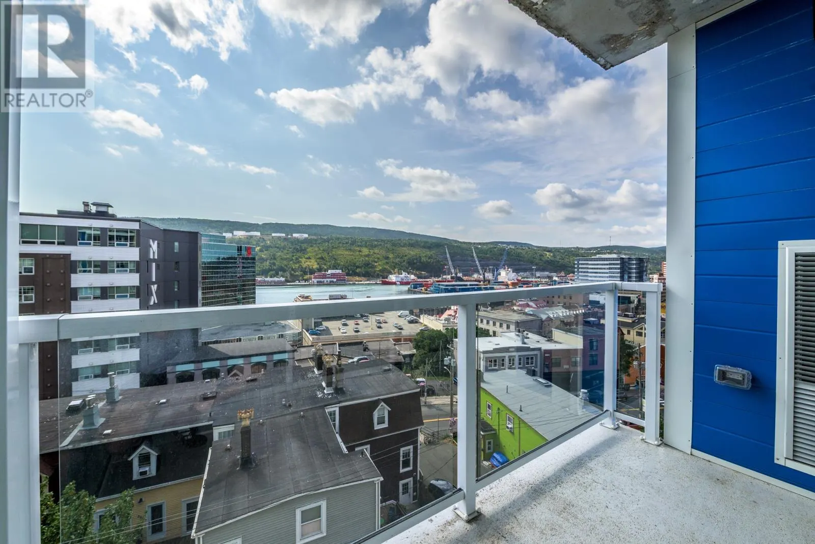 40 Henry Street Unit#407, #407