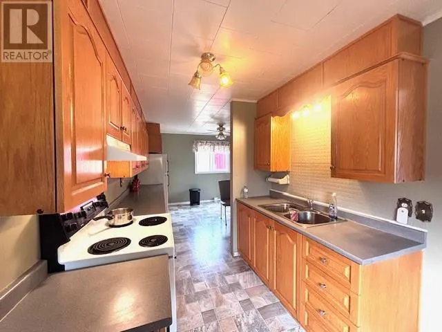 2 Hobens Hill