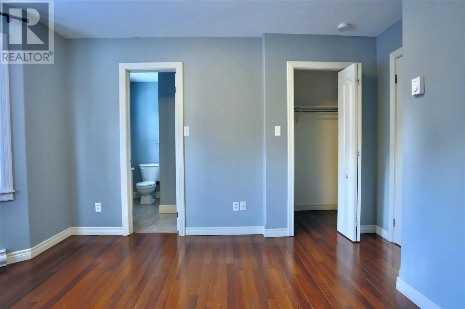7 Deanery Avenue