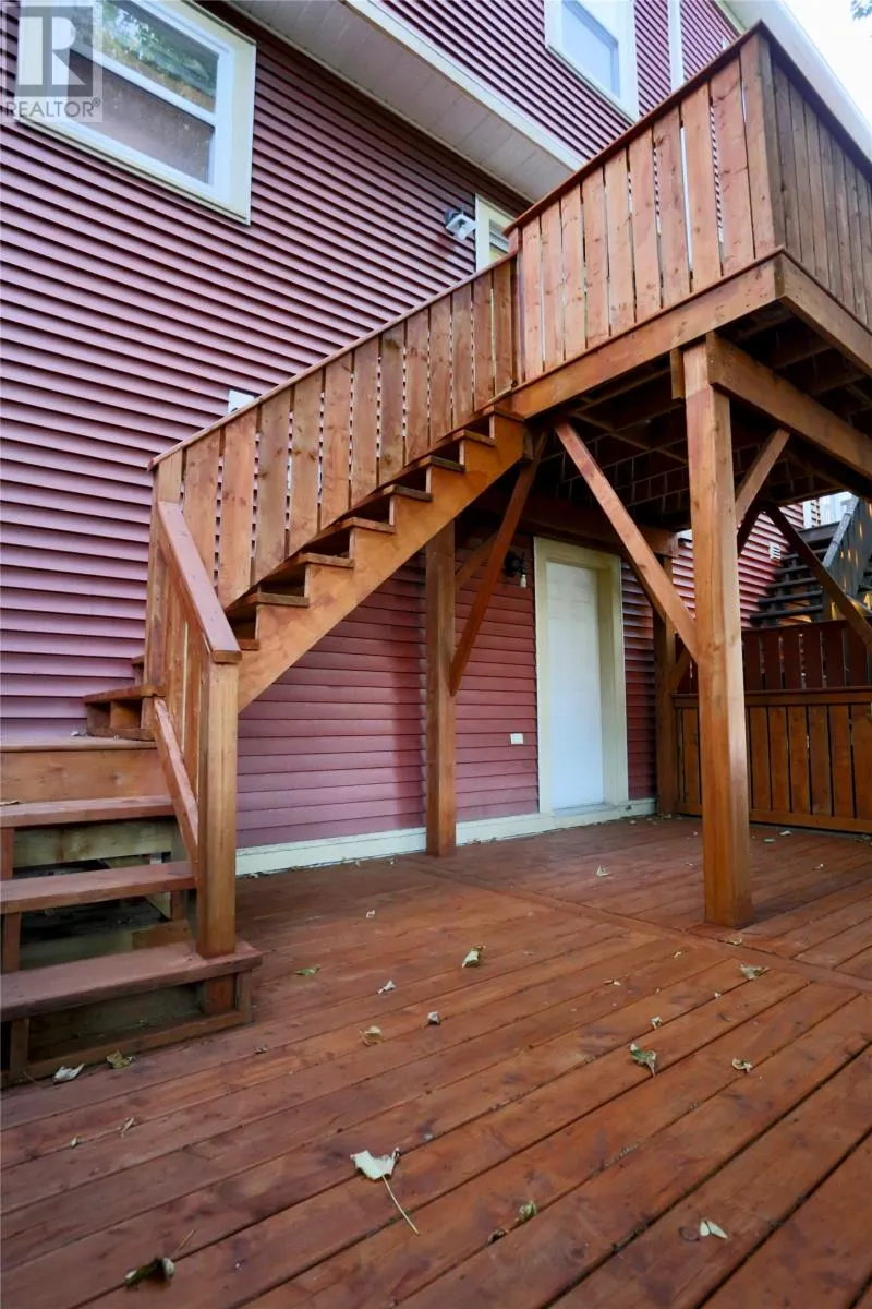 7 Deanery Avenue
