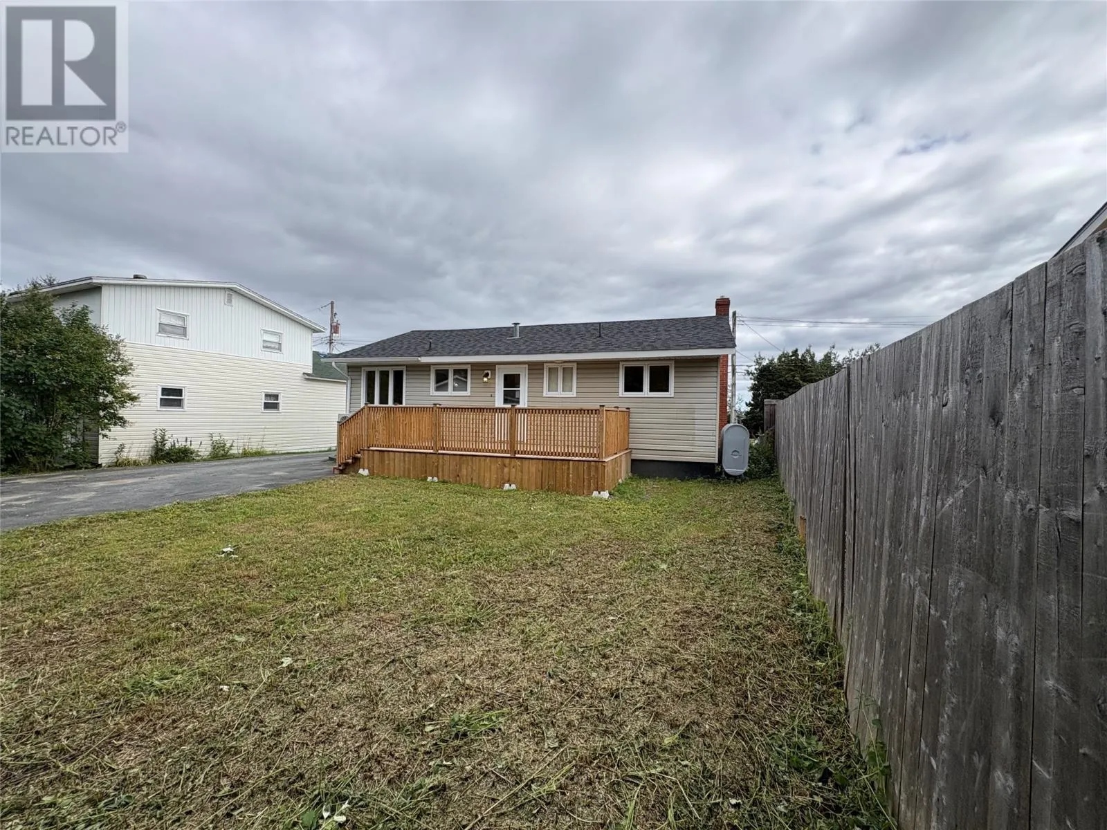 6 Pine Avenue