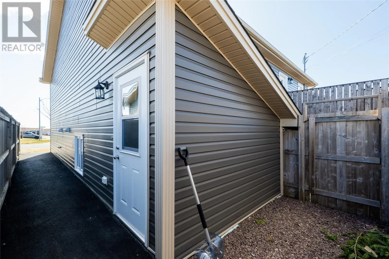 159 Carlisle Drive