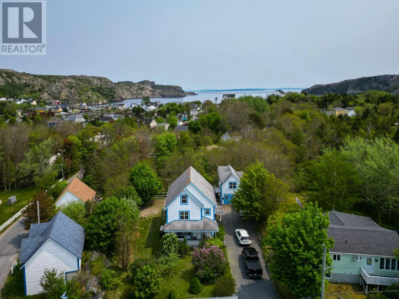 1-3 Riverhead Road