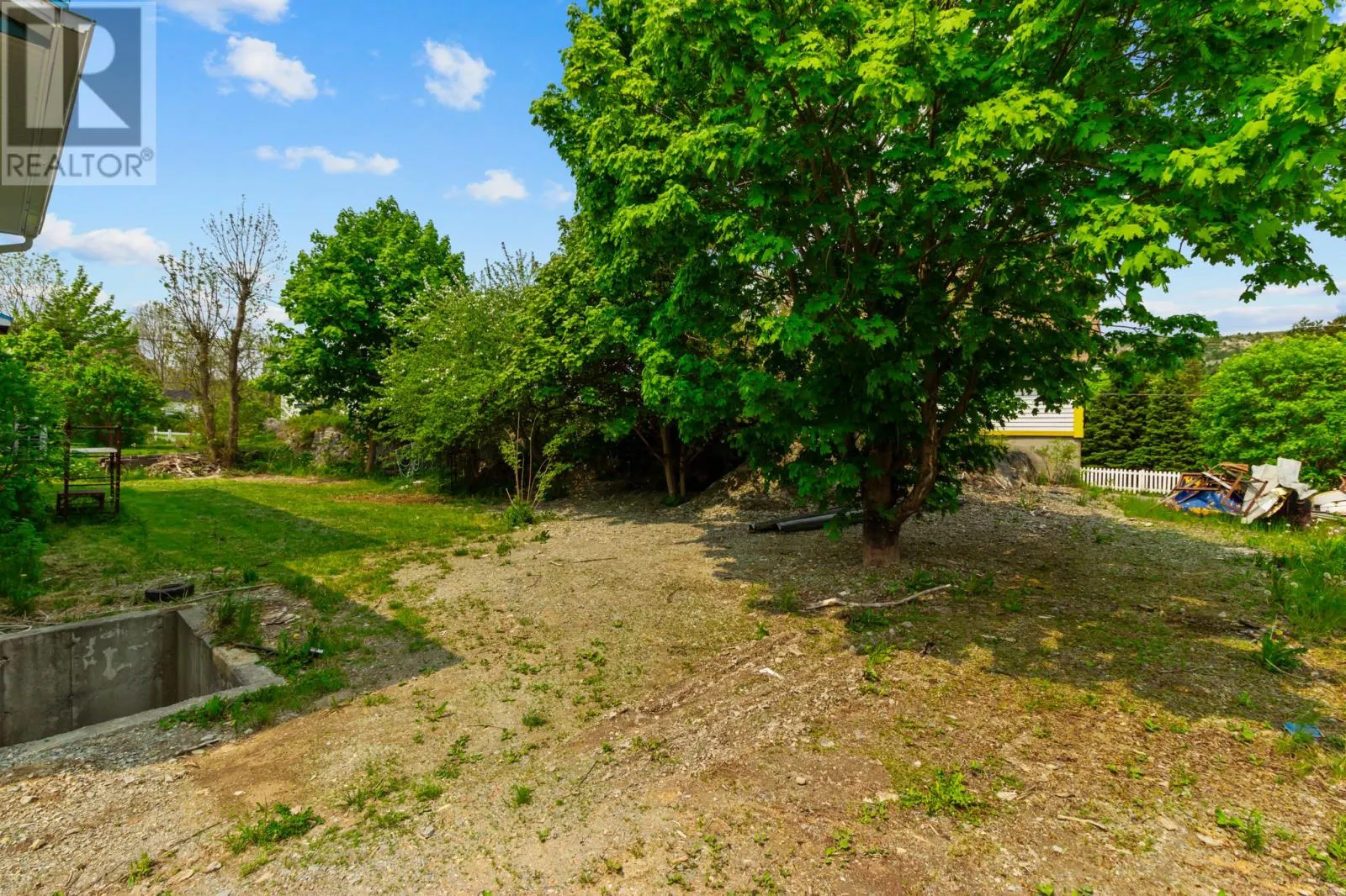 1-3 Riverhead Road