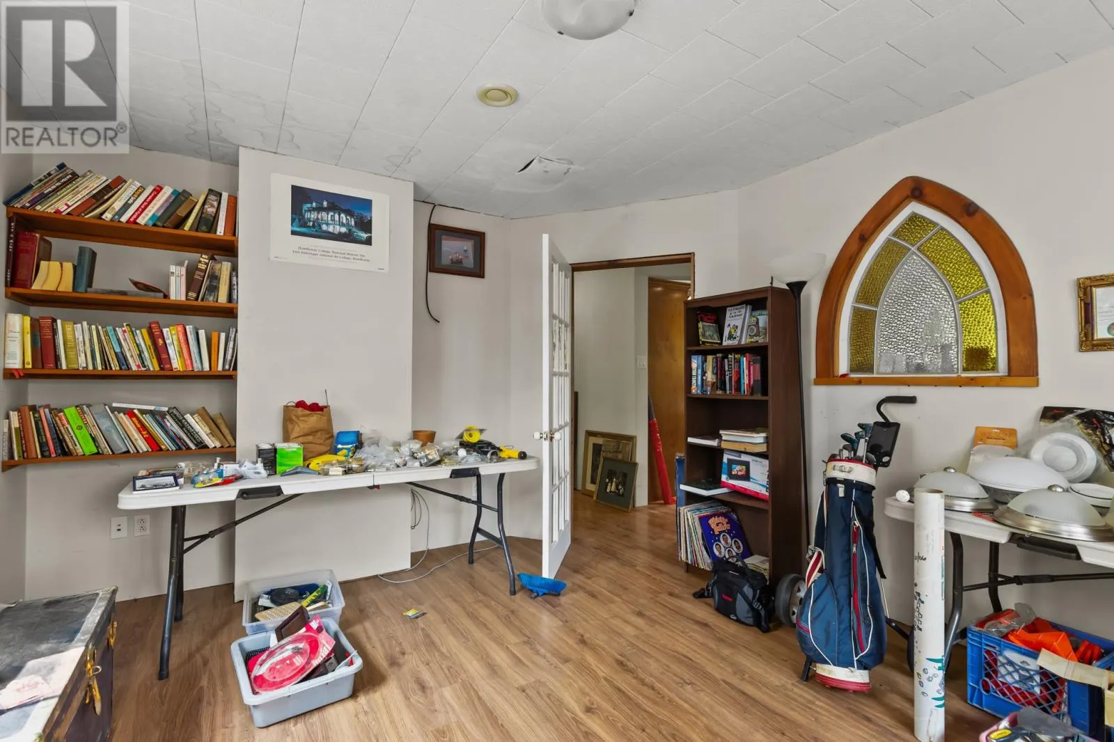 1-3 Riverhead Road