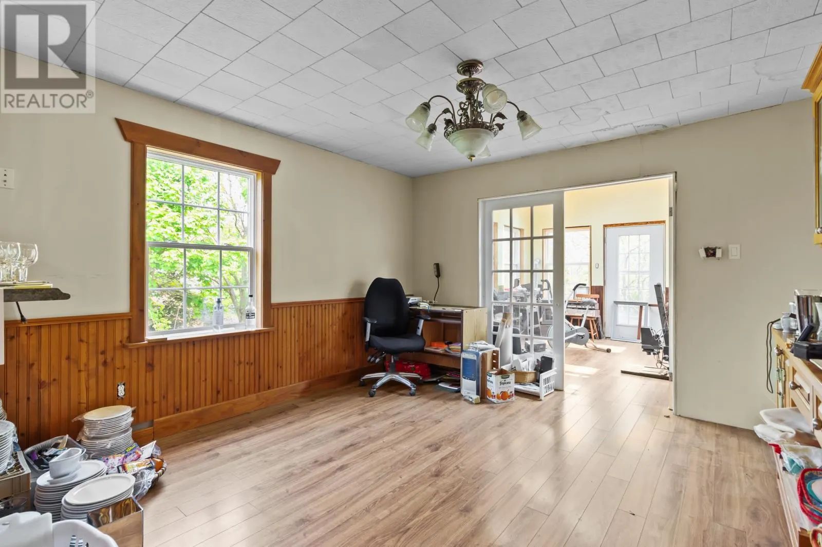 1-3 Riverhead Road