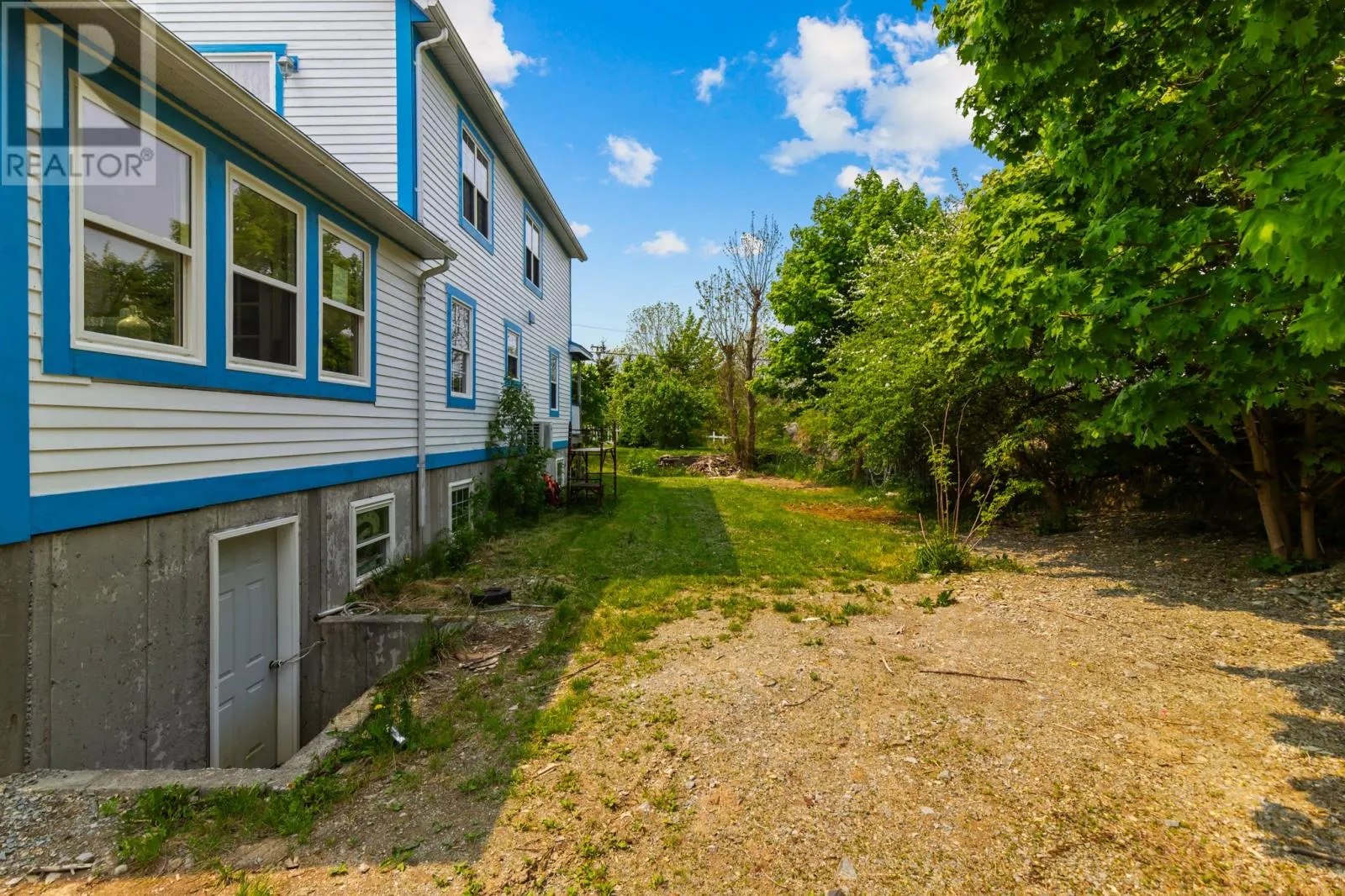 1-3 Riverhead Road