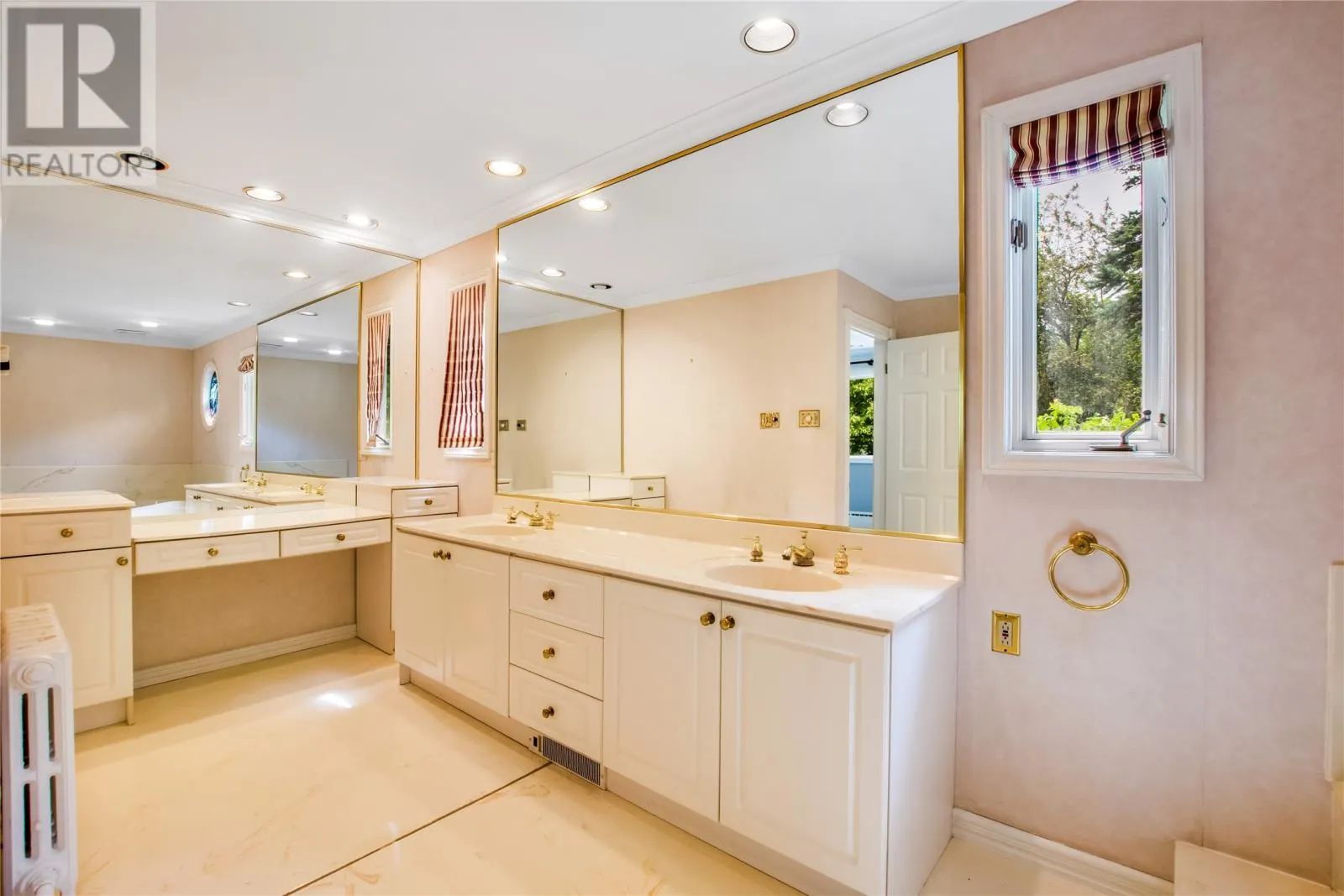 3 Derby Place