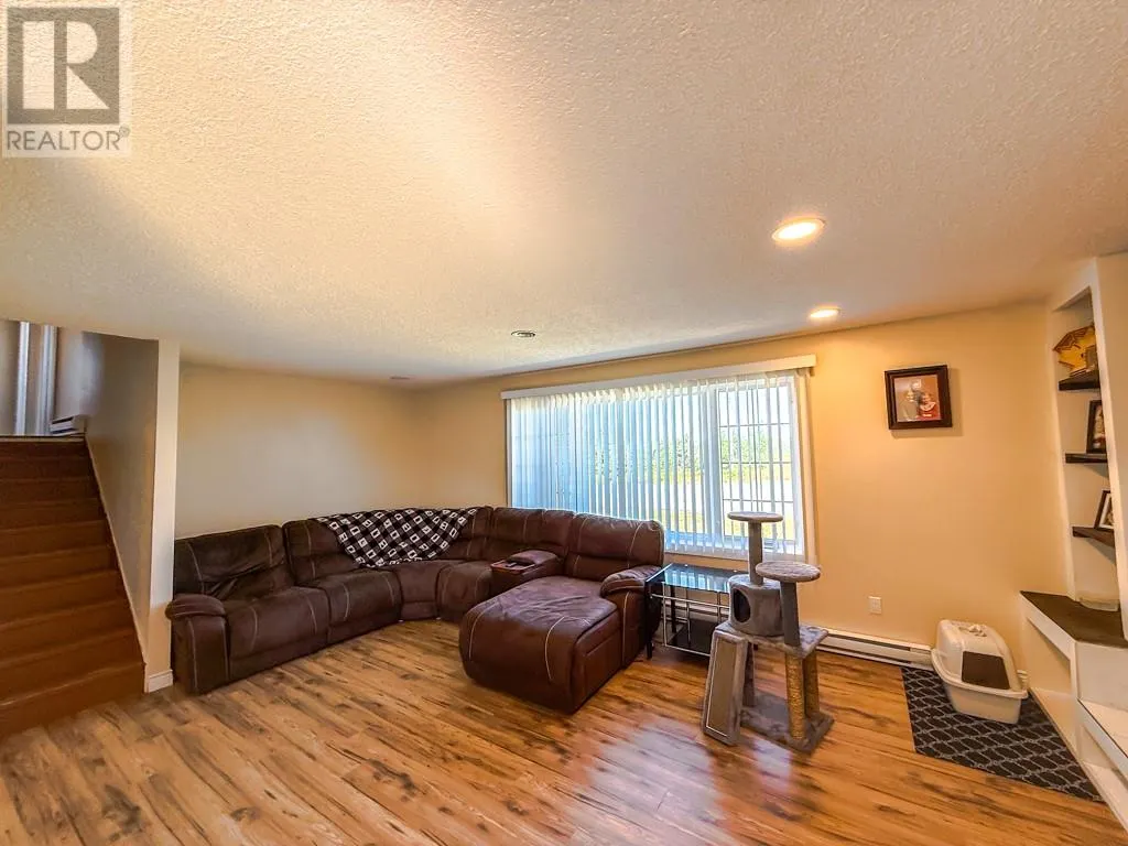 626 Cranes Road