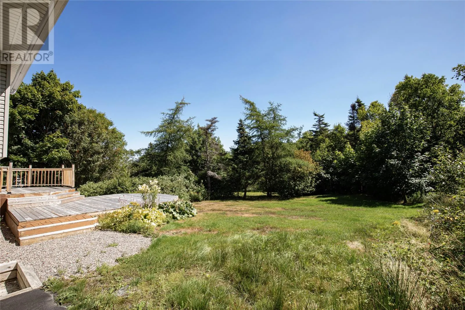 16 TYNEDALE Drive
