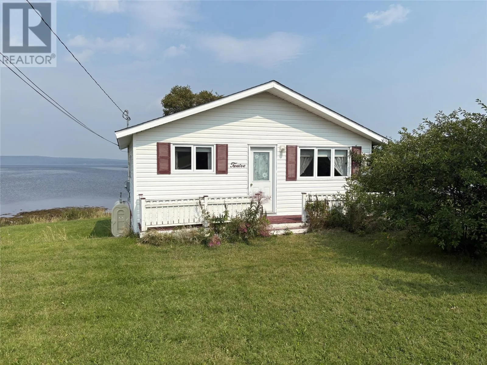 12 Marine Drive